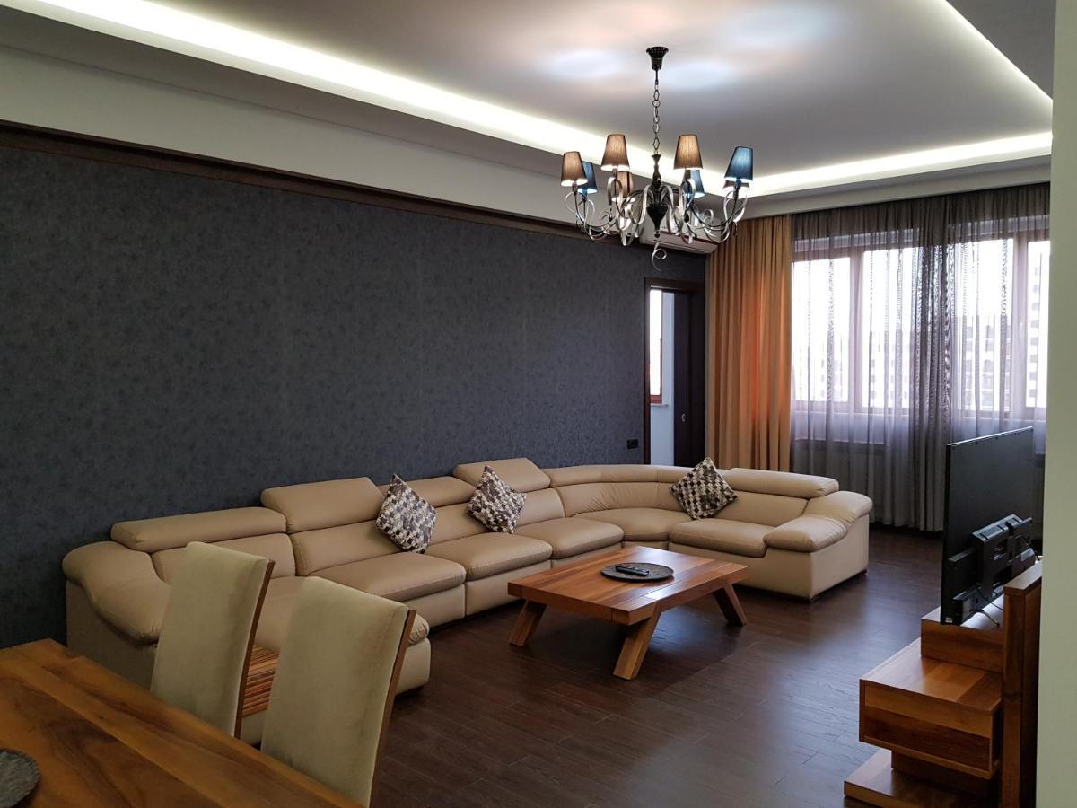 Northern Avenue - Teryan Crossroads 3Bedroom Modern And Comfortable Apartment Tt666 Erevan Exterior foto